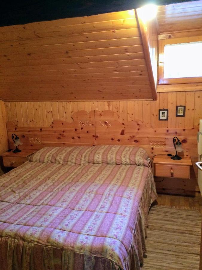Chalet Apartment Gran Zebrù Oga Esterno foto